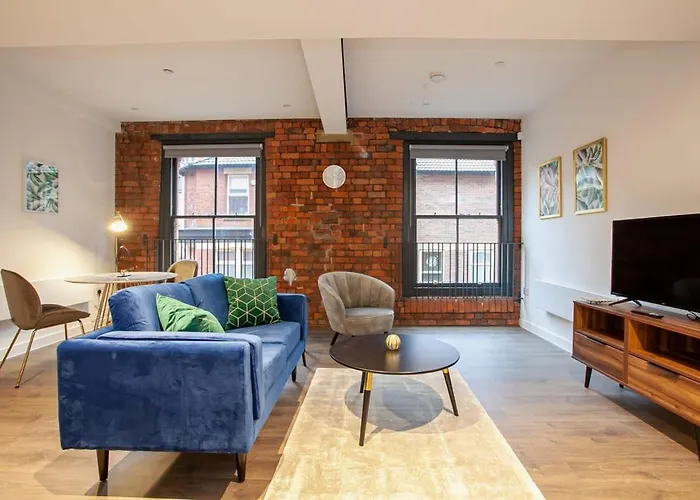 Lovely 1 Bed Apartment In Converted Printing Press